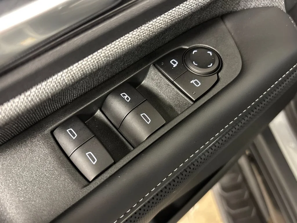 2026 GMC Sierra EV Elevation - Photo 24