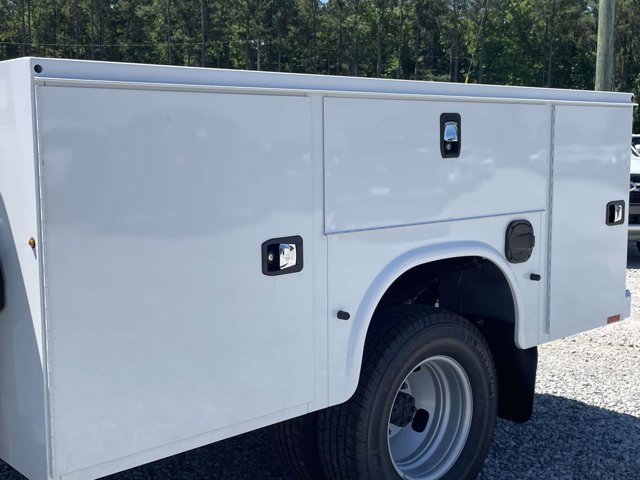 New 2026 Oxford White Ford XL image 21