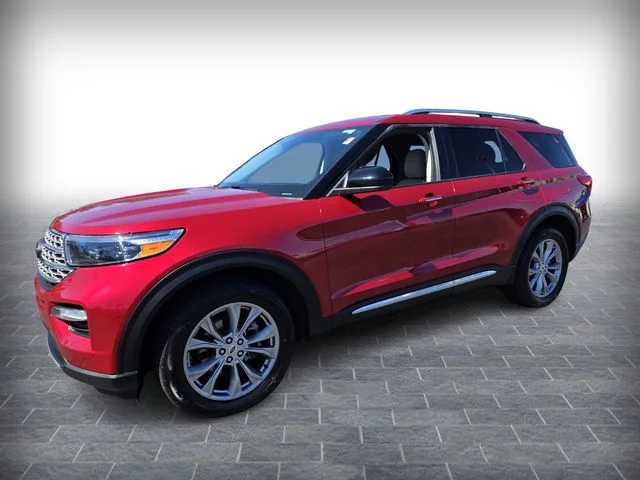 Used 2023 Red Ford Limited image 3