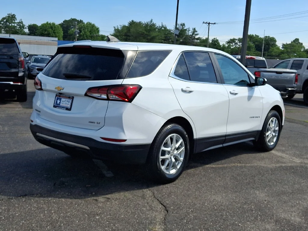 Used 2023 Summit White Chevrolet LT image 12