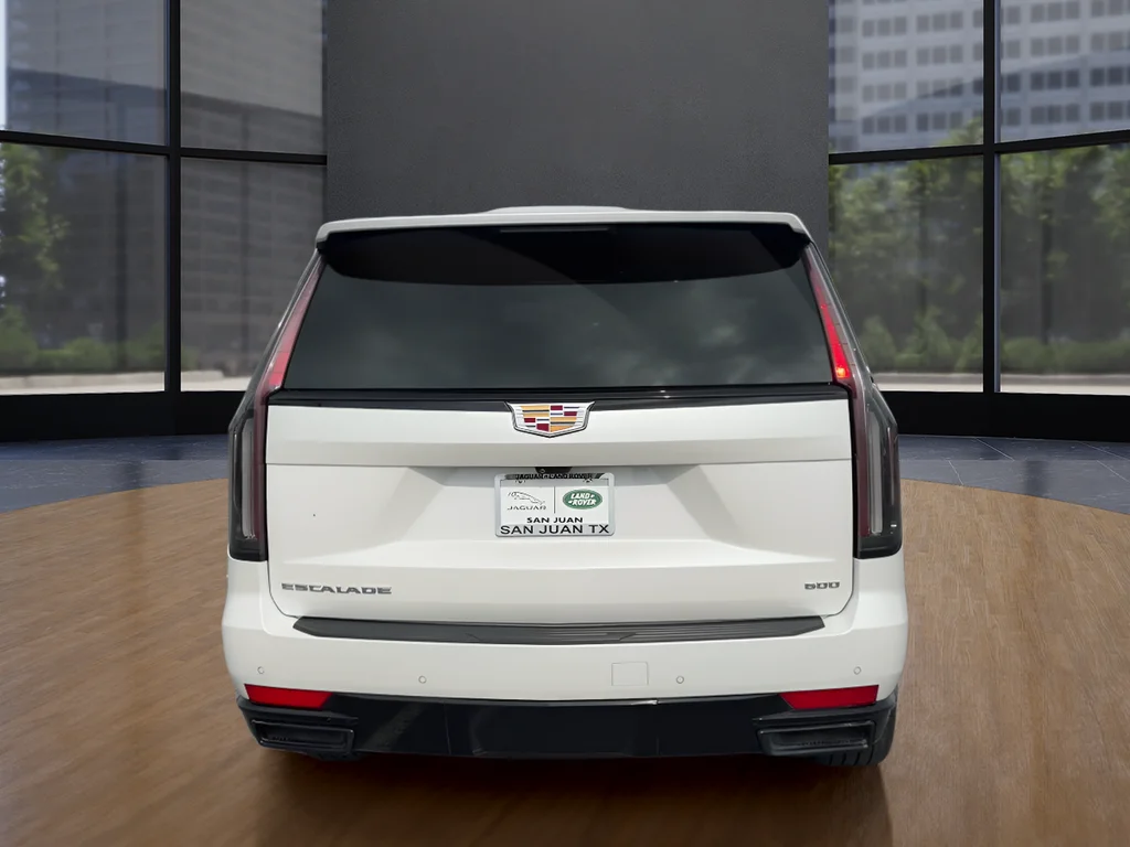Used 2024 White Cadillac Sport Platinum image 16