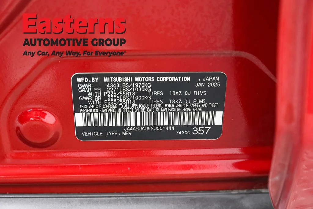 Used 2025 Black Mitsubishi 2.0 ES image 34