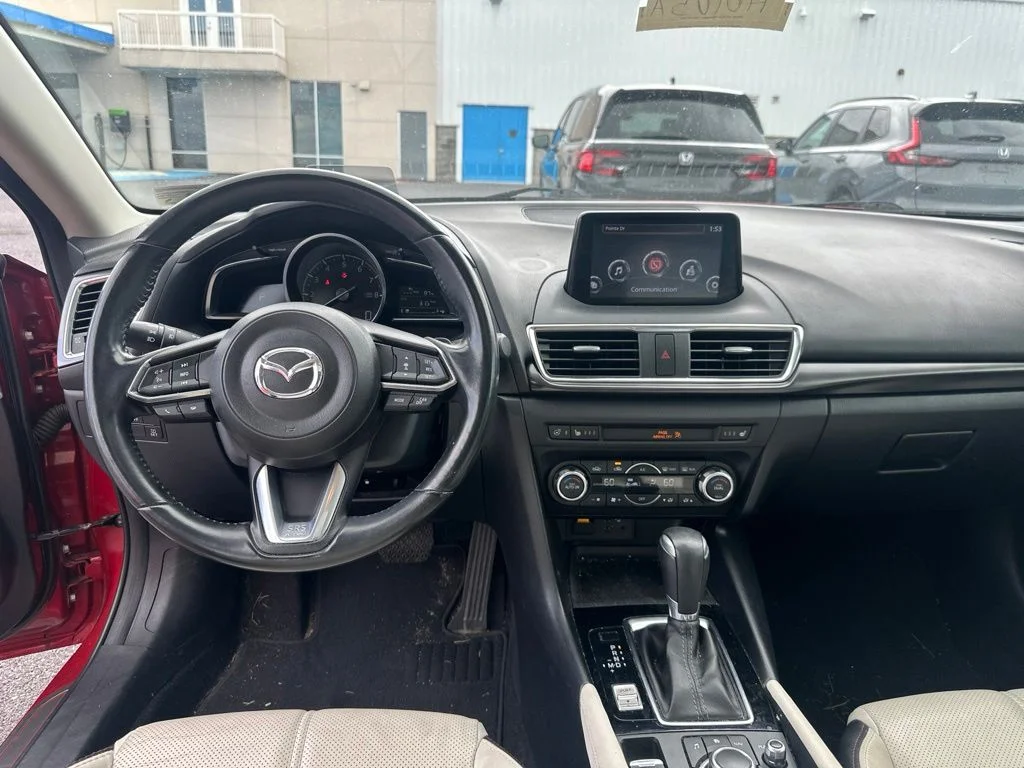 Used 2018 Red Metallic Mazda Grand Touring image 16