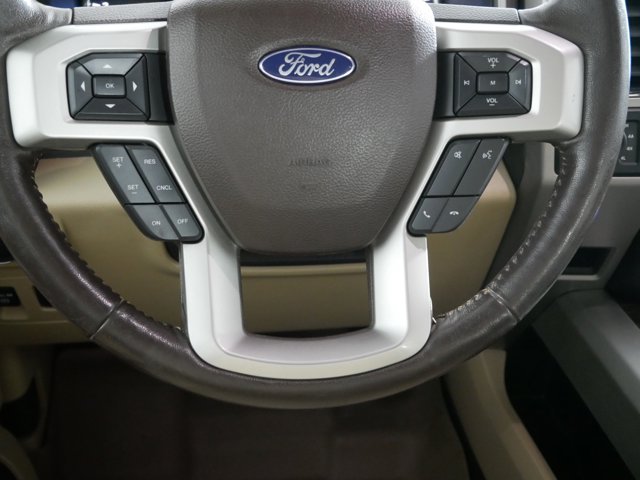 Used 2018 White Gold Ford Extended Cab LARIAT w/ Chrome Appearance Pkg image 19