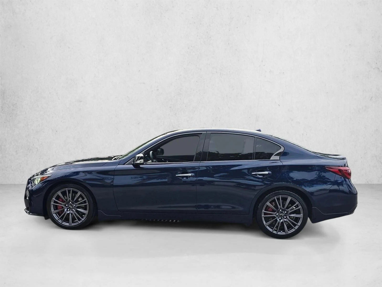 Used 2024 Grand Blue INFINITI RED SPORT 400 image 9