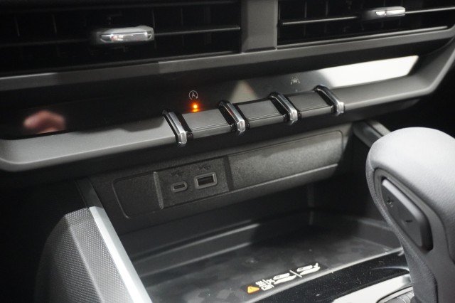2026 Chevrolet Colorado Trail Boss - Photo 29