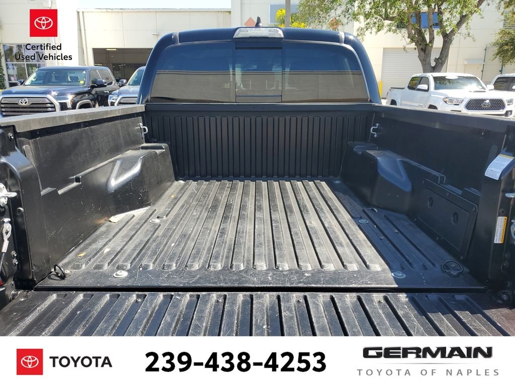 Used 2022 Black Toyota SR5 image 22