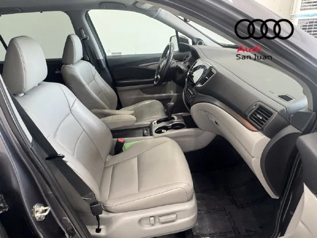 Used 2019 Gray Honda EX-L image 28