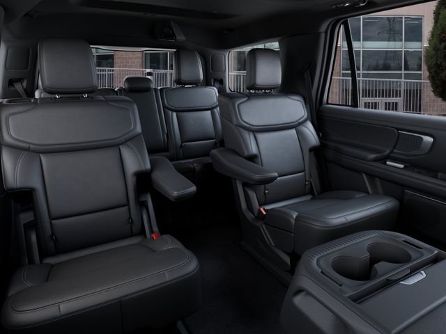 New 2027 Gray Ford Platinum image 11