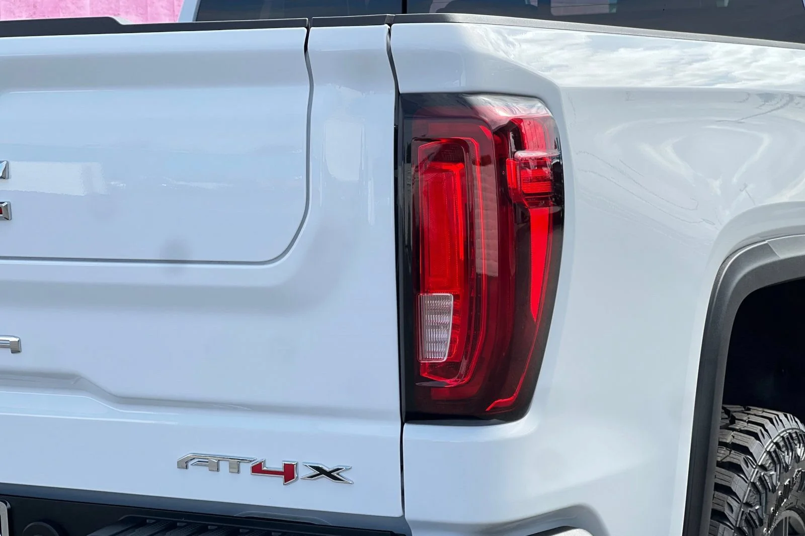 2026 GMC Sierra 1500 AT4X - Photo 26