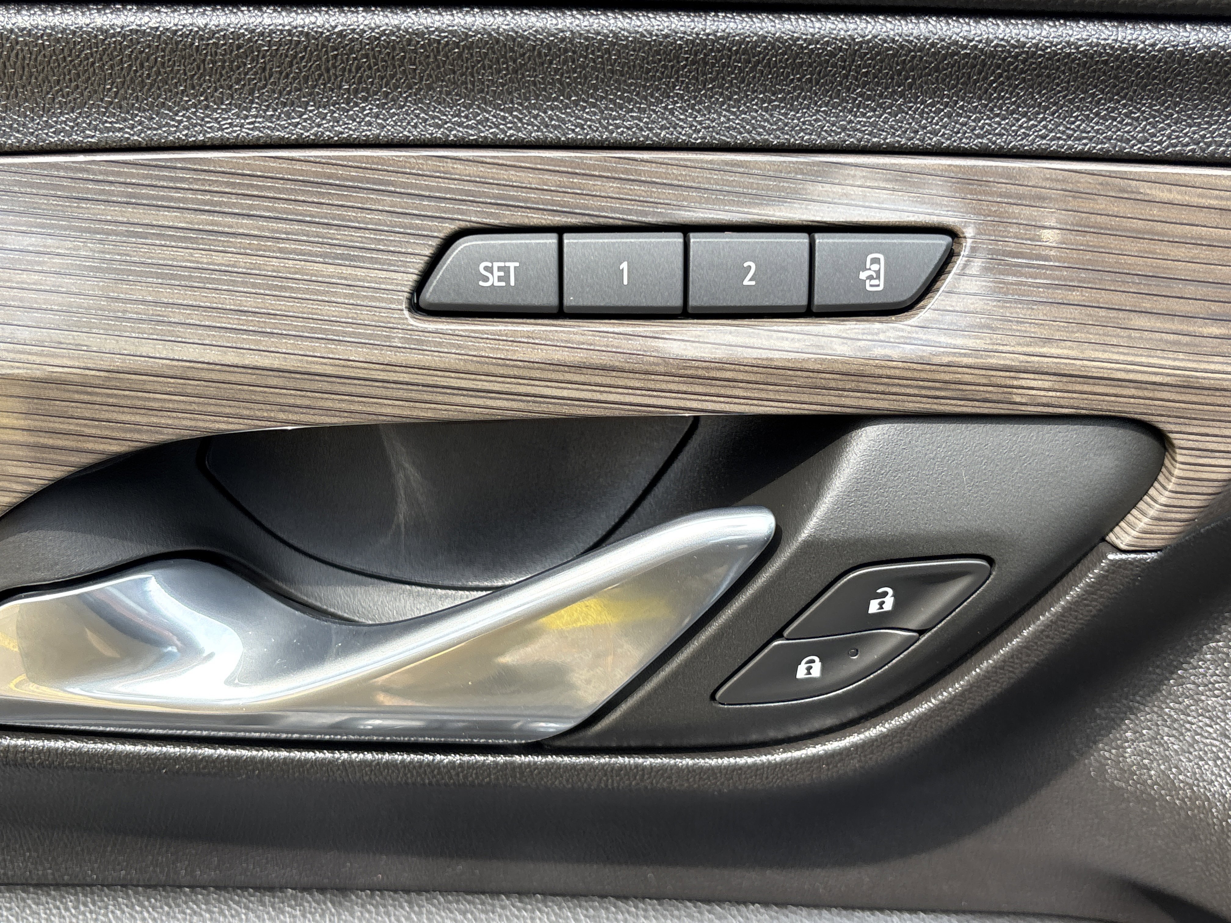 Used 2024 Downpour Metallic GMC Denali image 22