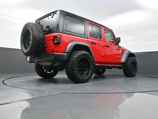 Used 2018 Red Jeep Unlimited Sport image 36