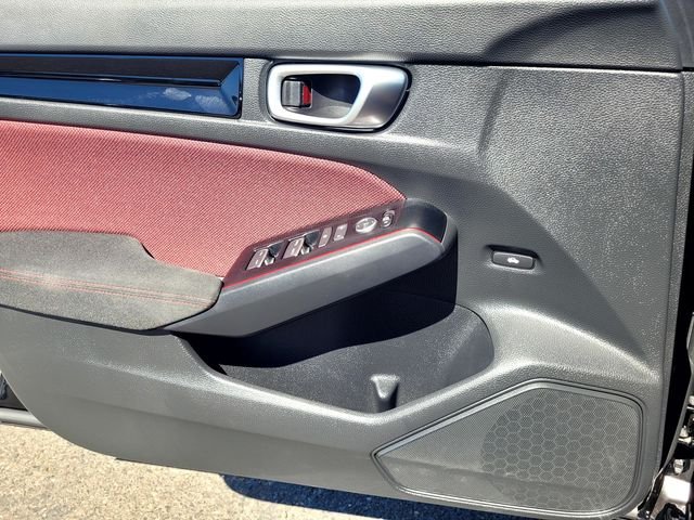 Used 2024  Honda Base image 14