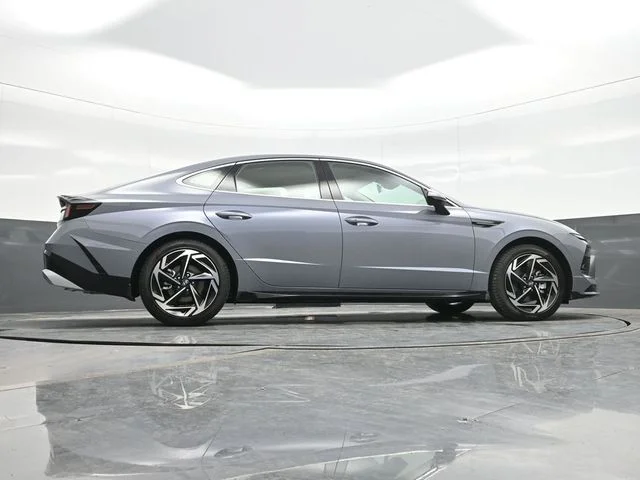 New 2026 Blue Hyundai SEL Sport image 25