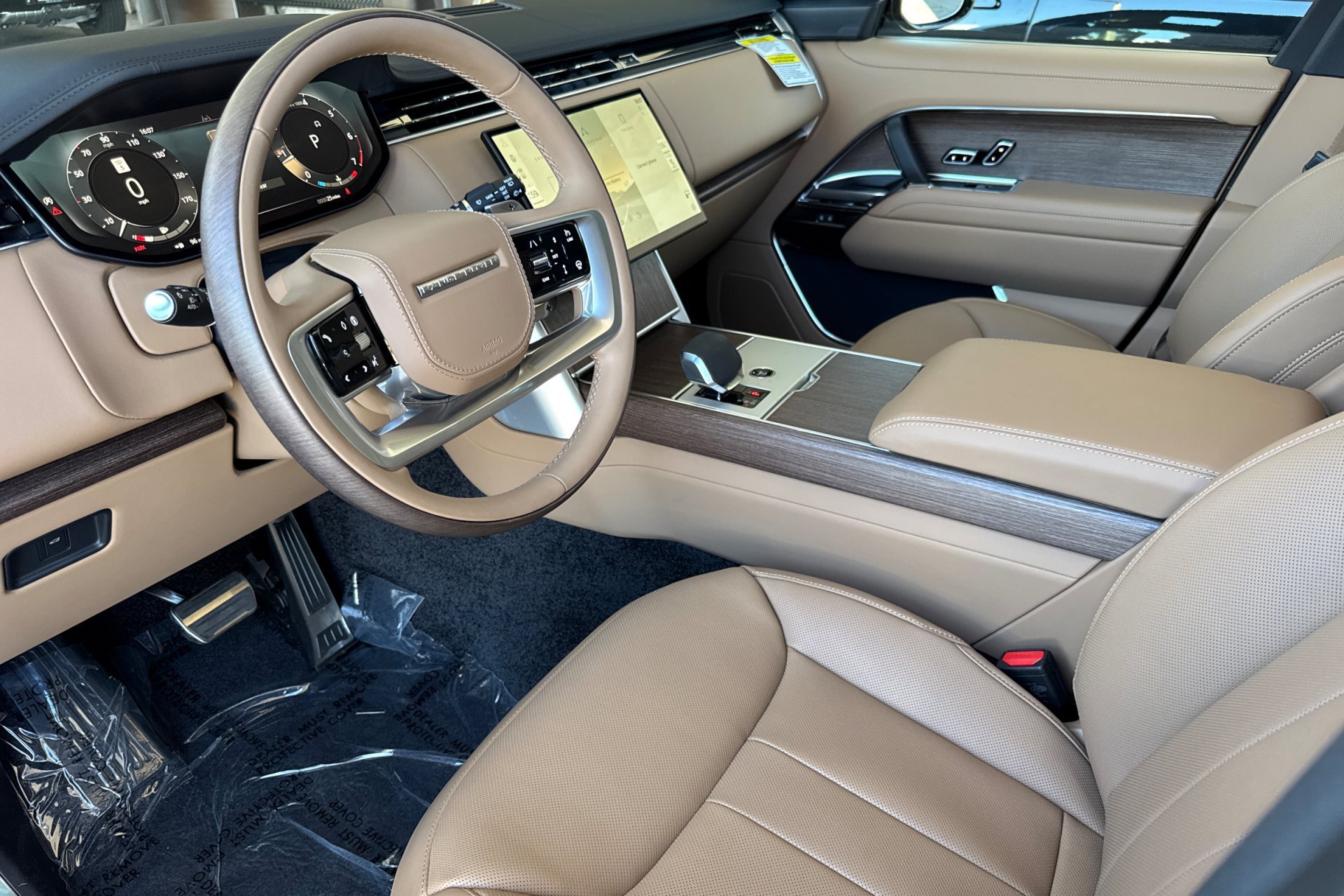 New 2026 Batumi Gold Land Rover SE image 13