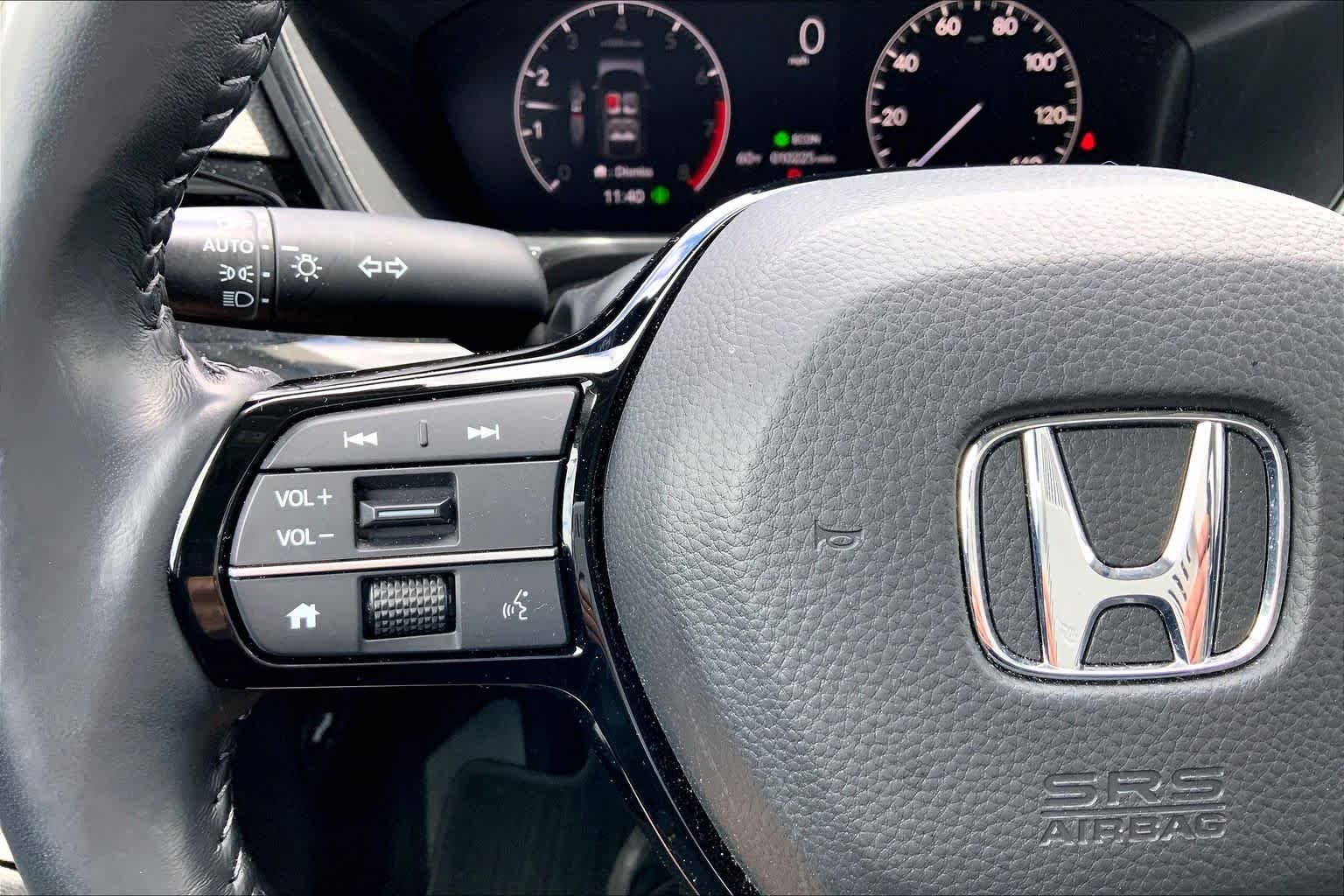 Used 2025 Still Night Pearl Honda EX-L image 24