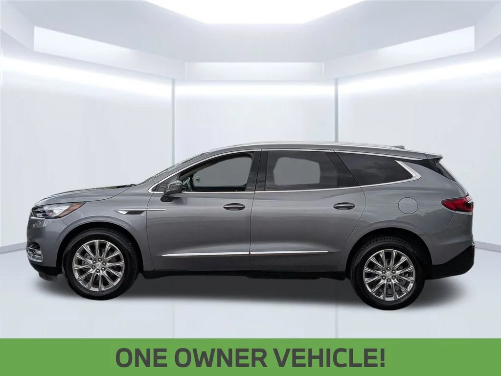Used 2018 Gray Buick Essence image 2