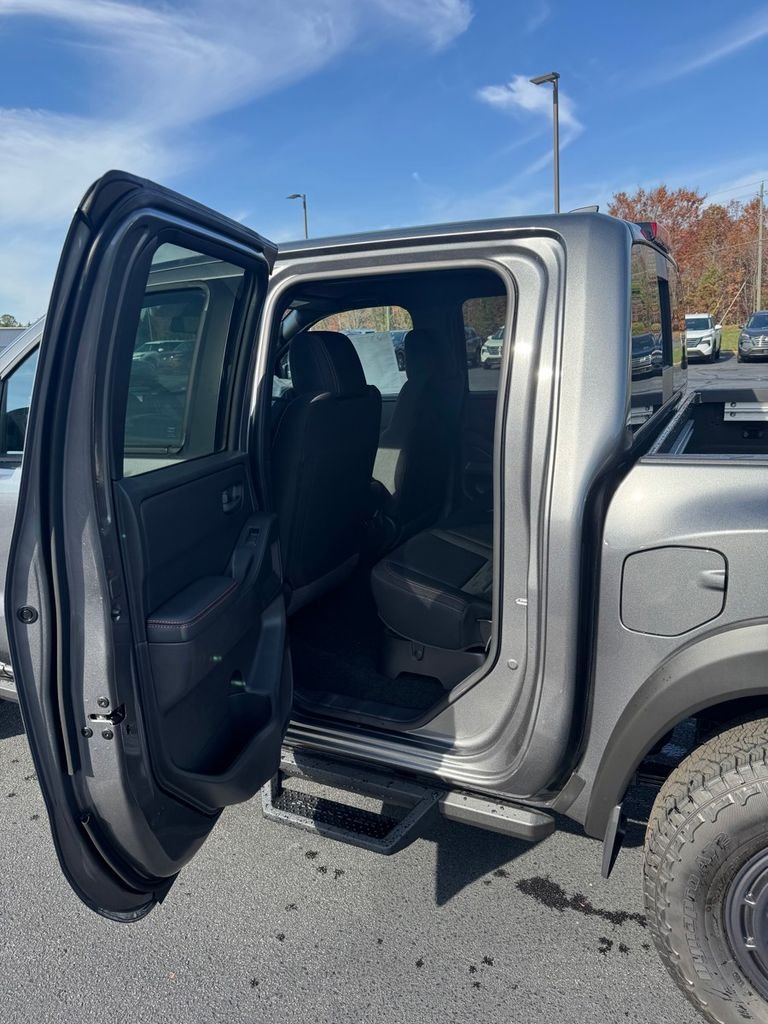 2026 Nissan Frontier PRO-4X - Photo 17