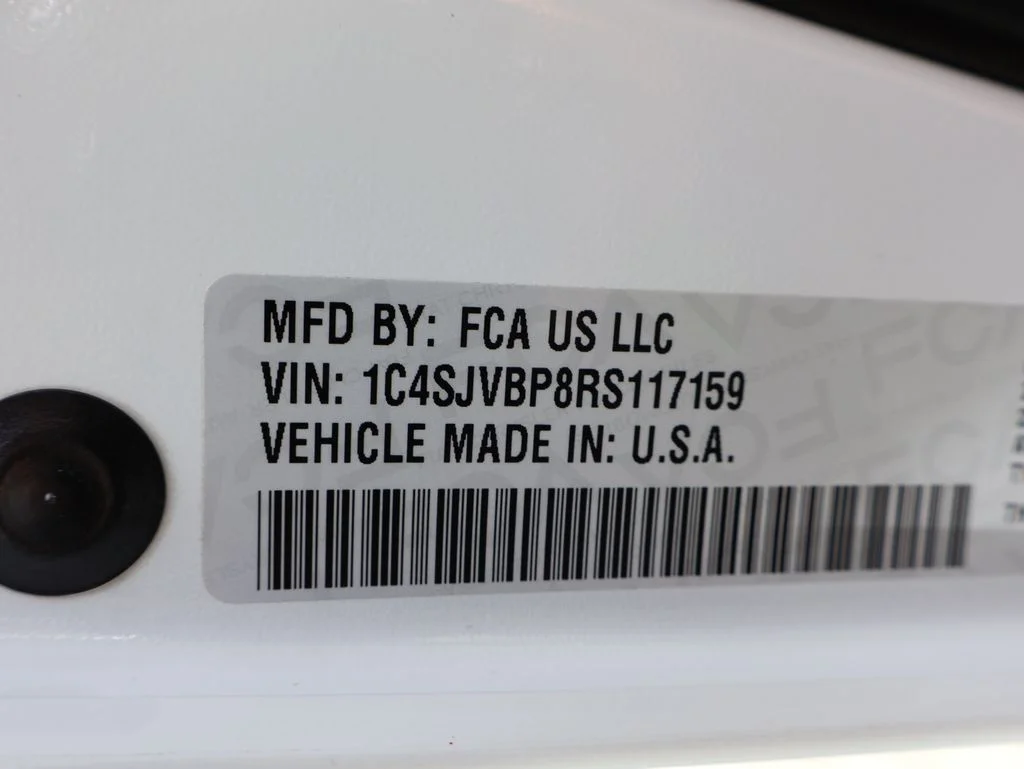 Used 2024 White Jeep Series II image 41