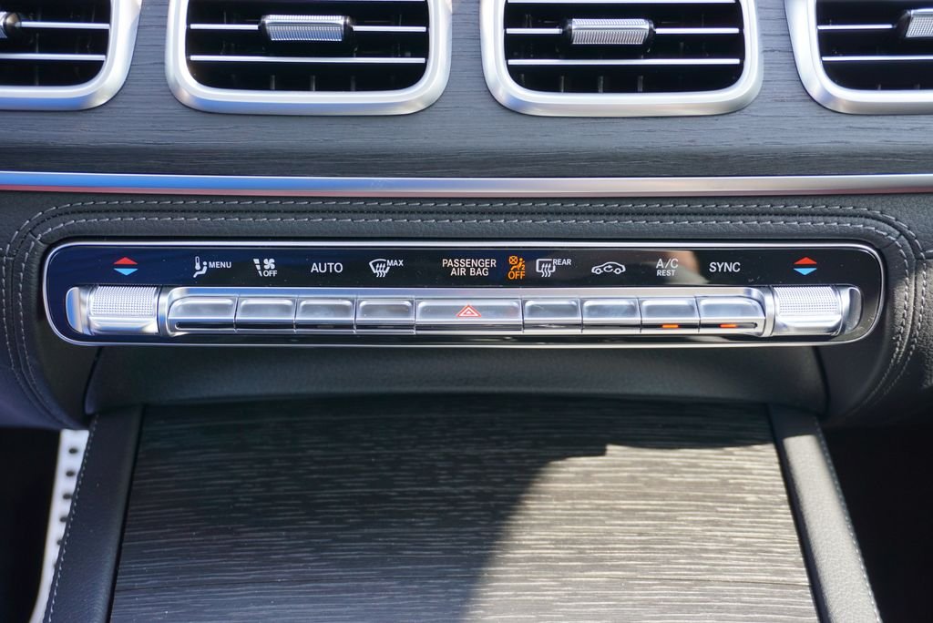 New 2026 MANUFAKTUR Alpine Grey Mercedes-Benz GLS 450 image 31