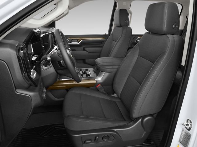 2024 Chevrolet Silverado 2500HD LTZ - Photo 10