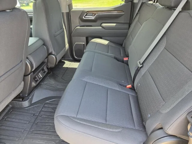 2026 GMC Sierra 1500 SLE - Photo 27
