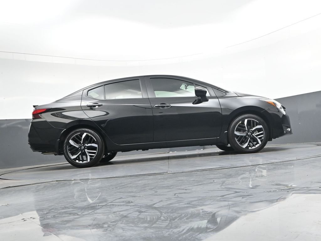 Used 2025 Black Nissan 1.6 SR image 48