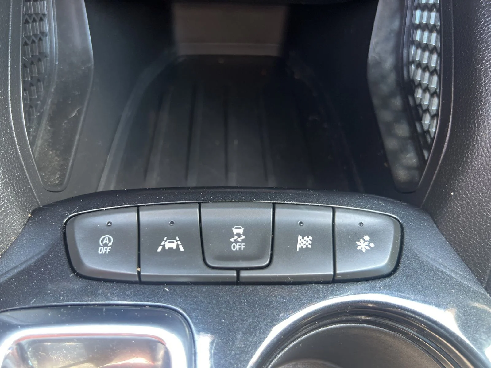 Used 2021 Iridescent Pearl Tricoat Chevrolet RS image 42