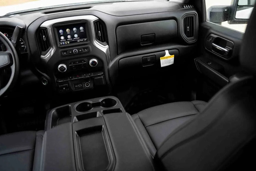 2025 GMC Sierra 2500HD Pro - Photo 28