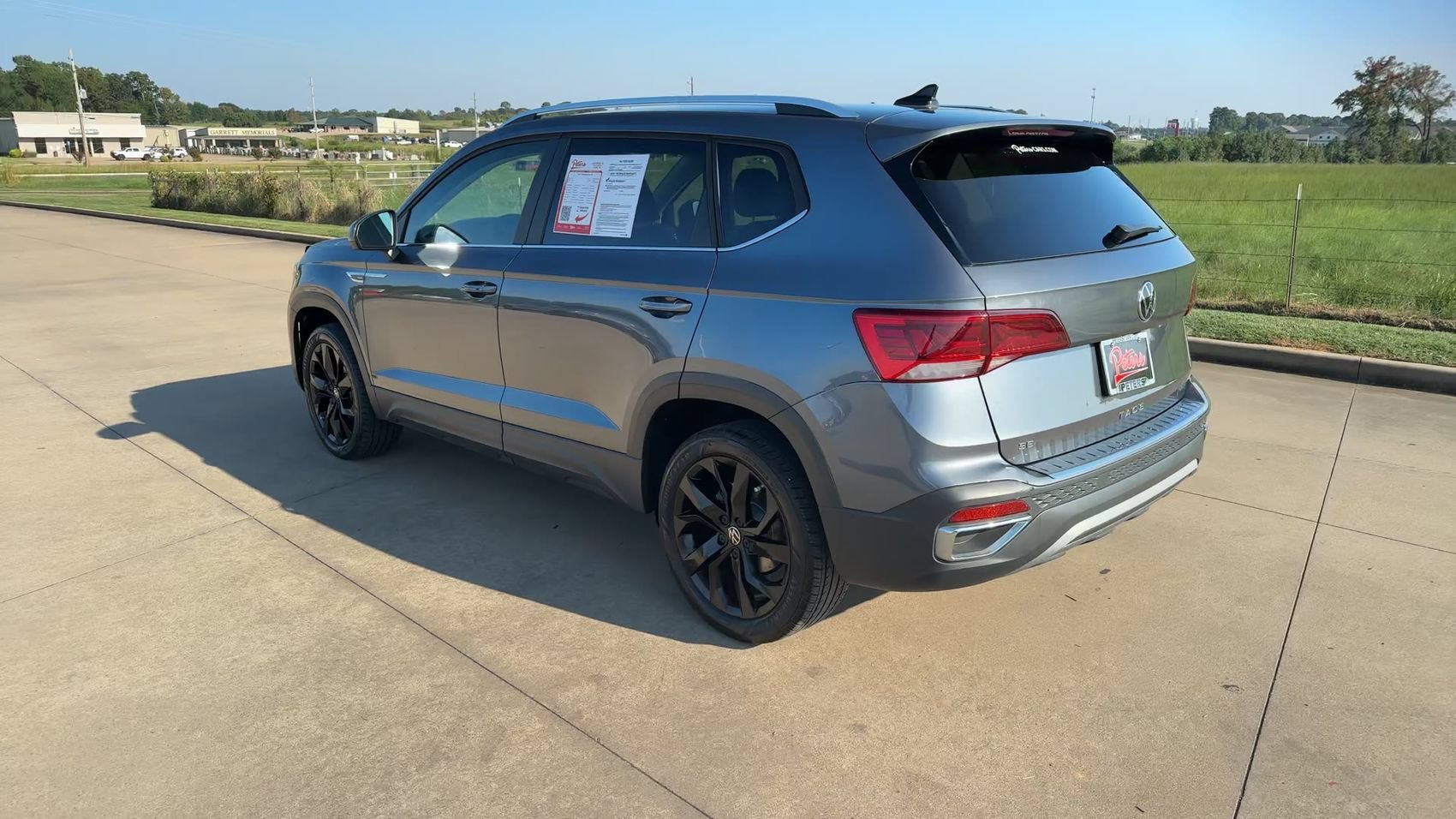 2023 Volkswagen Taos SE - Photo 7