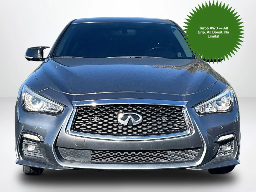 Used 2018 Gray INFINITI Sport image 3