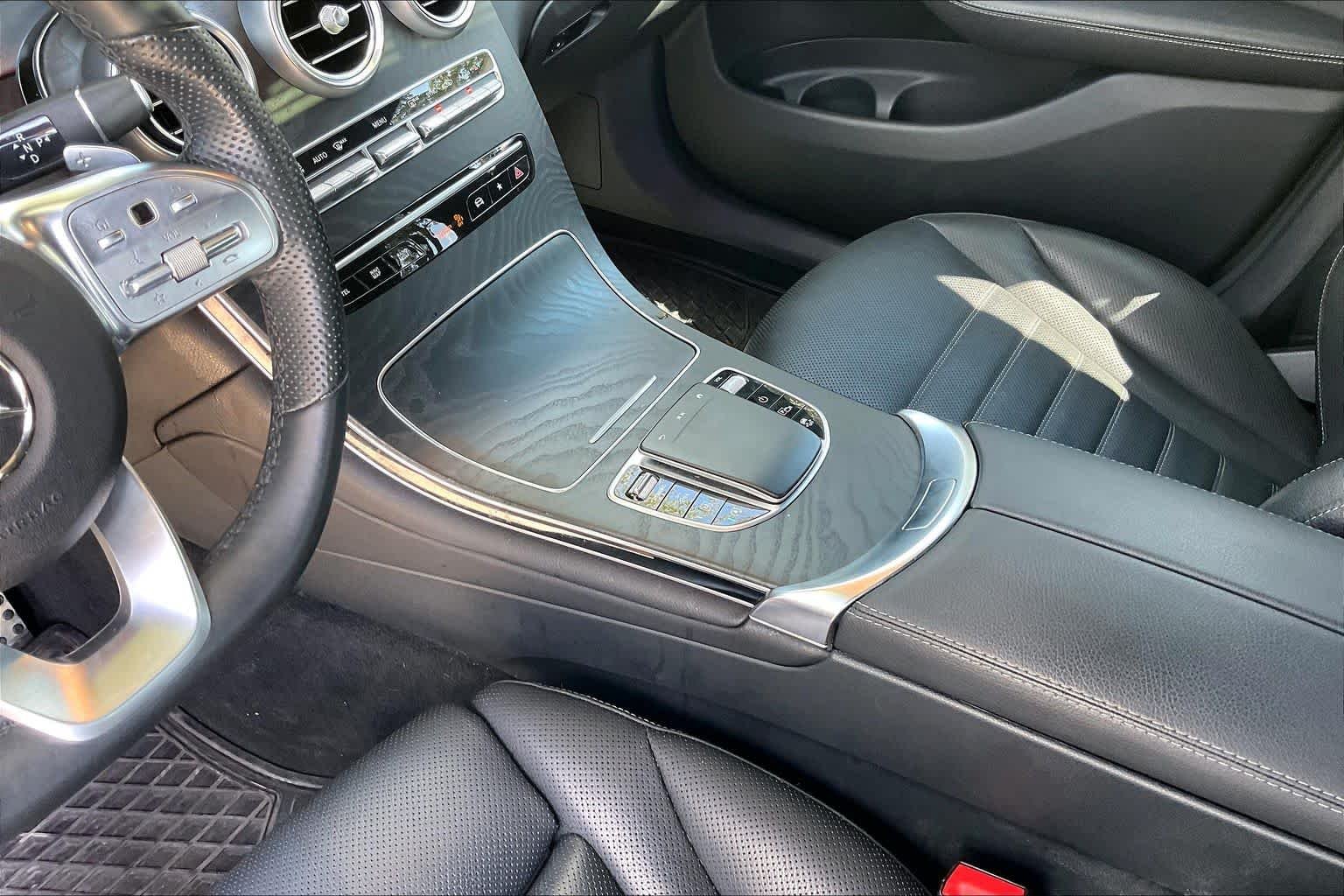 Used 2021 Cirrus Silver Metallic Mercedes-Benz GLC 300 image 16