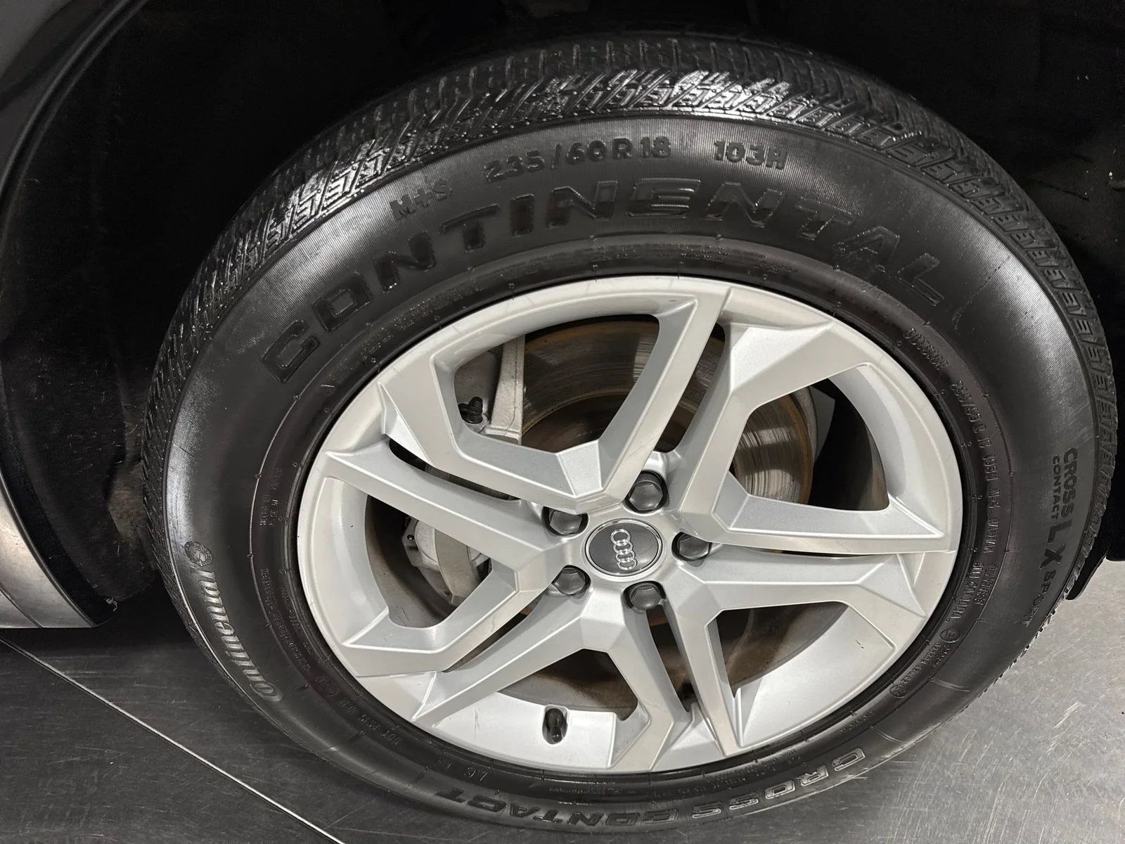 Used 2019 Brilliant Black Audi 2.0T Premium quattro image 14