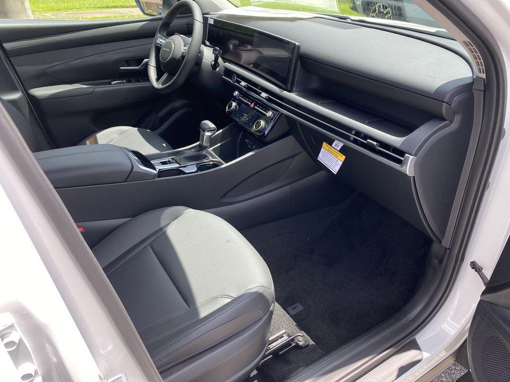 New 2026 White Pearl Hyundai SEL Premium FWD image 34