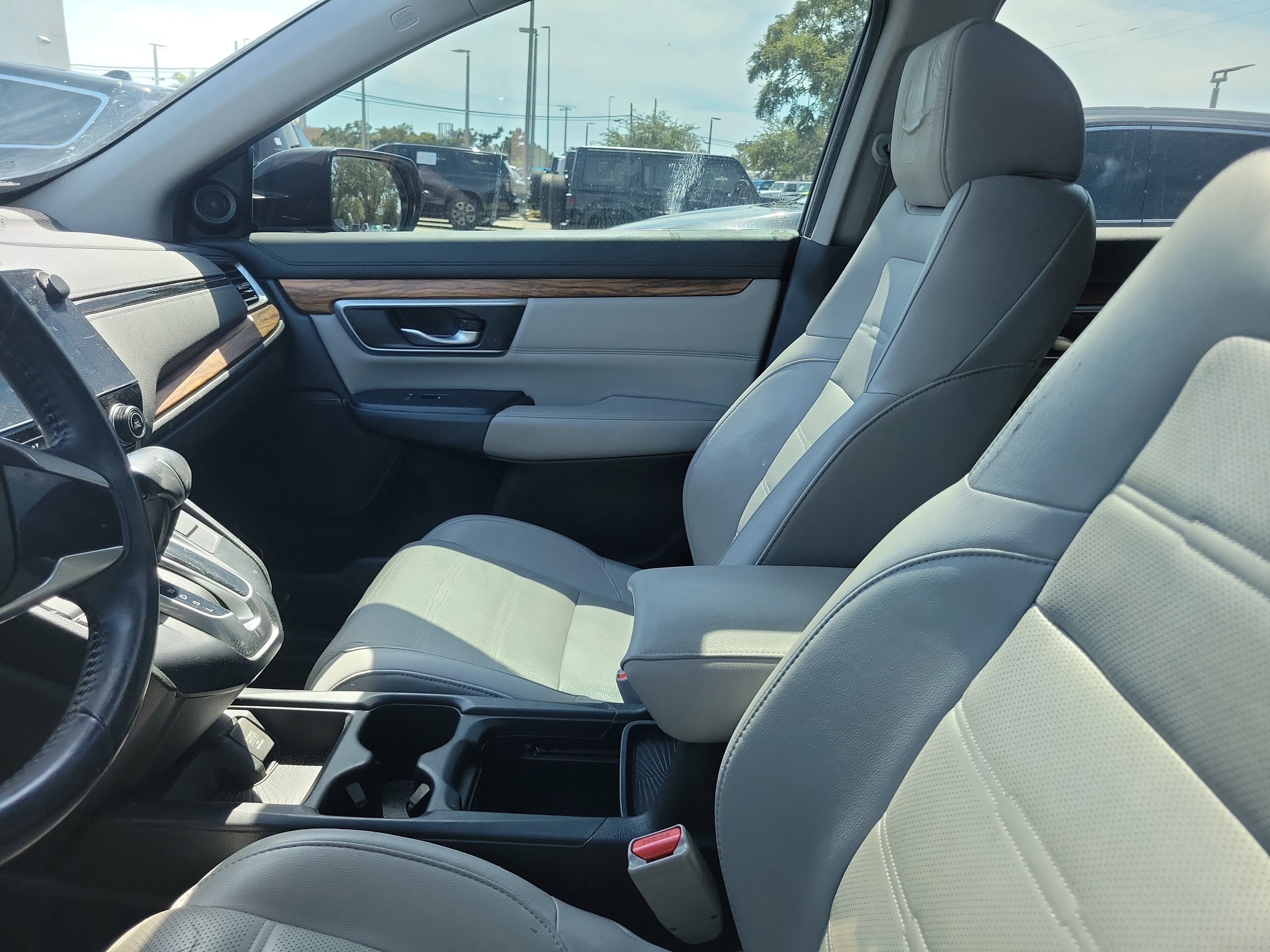 Used 2018 Gunmetal Metallic Honda EX-L image 6