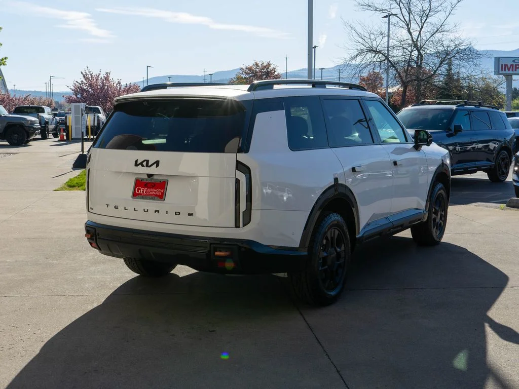 New 2027 Glacial White Pearl Kia X-Pro SX Prestige image 7