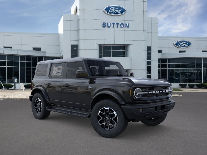New 2026 Shadow Black Ford Outer Banks® image 32