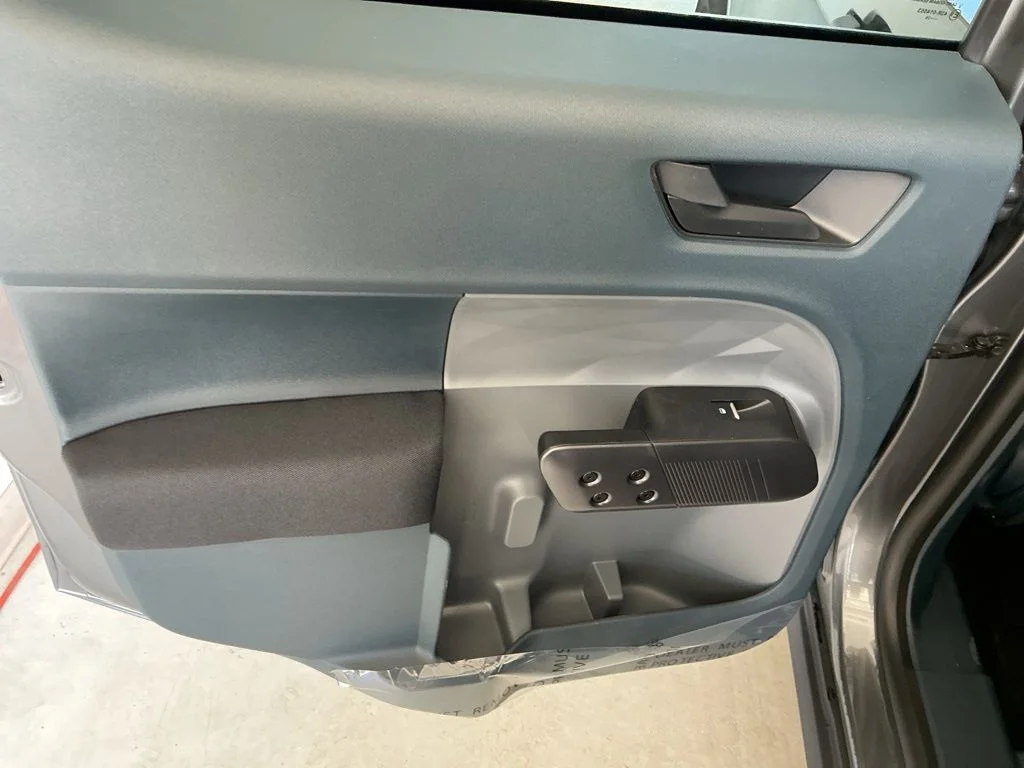 New 2026 Carbonized Gray Metallic Ford XL image 22