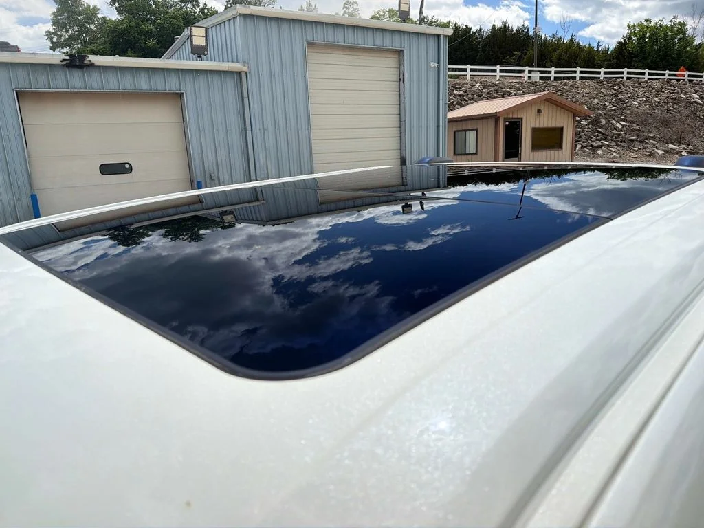 Used 2022 Star White Ford Platinum image 32