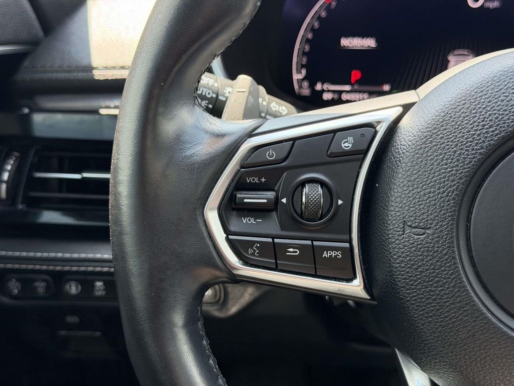 Used 2022 Black Acura Advance image 9