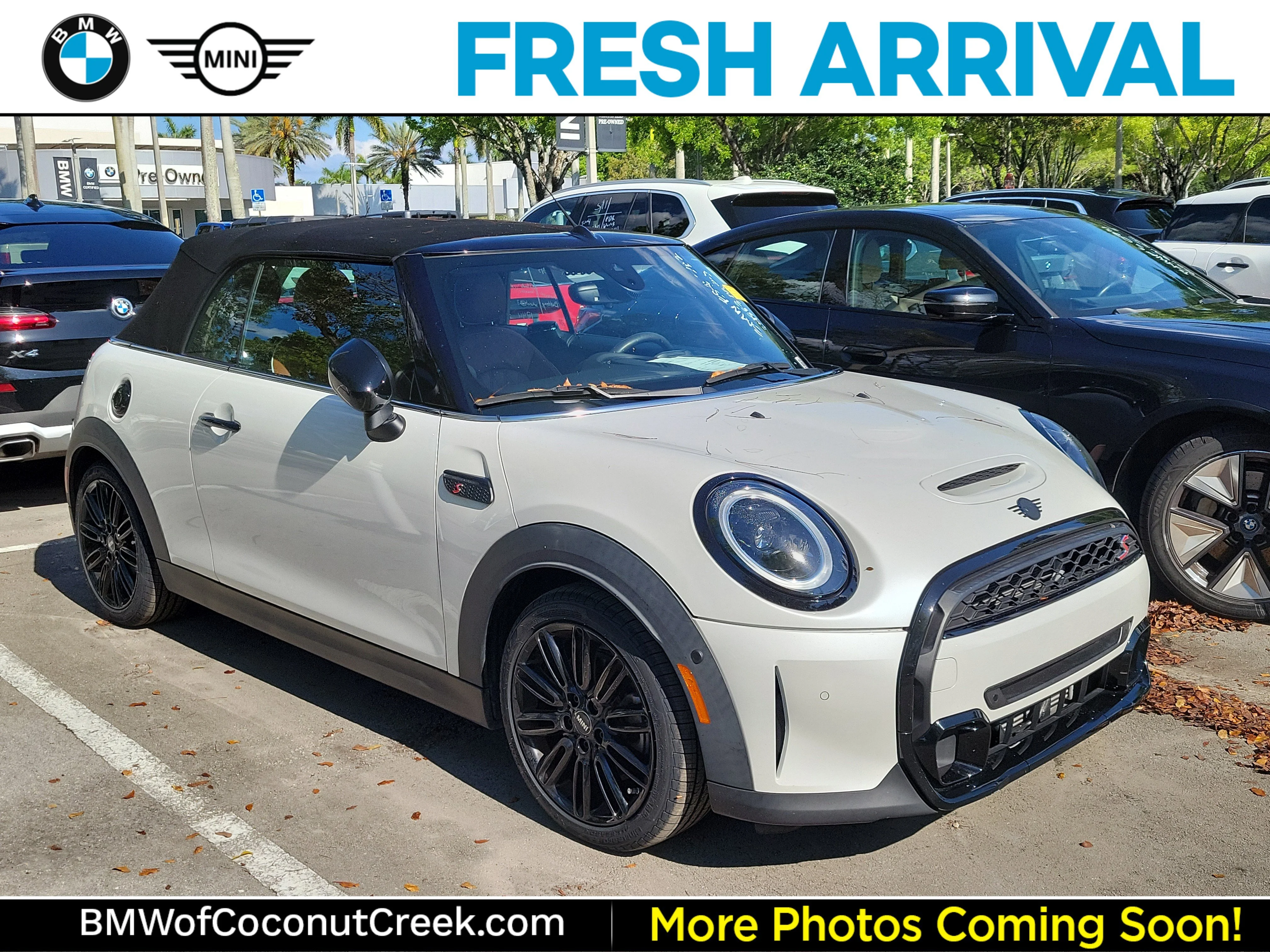 2023 MINI Convertible Cooper S's photo