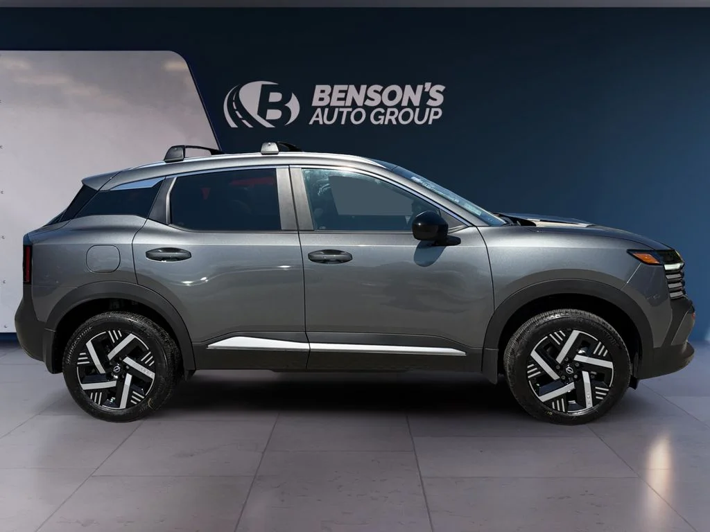 New 2027 Gray Nissan SV image 6