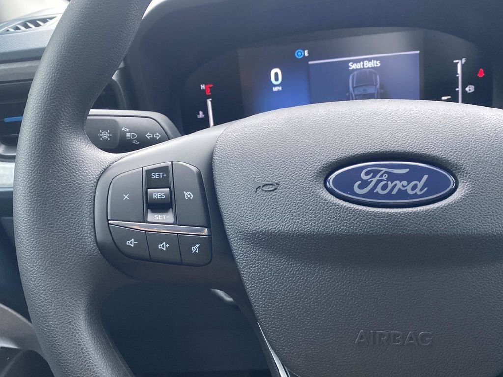 New 2026 Oxford White Ford XLT image 19