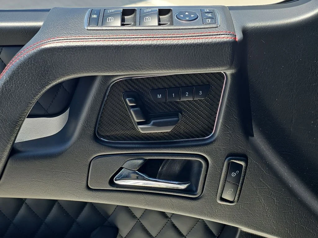 Used 2018 White Mercedes-Benz G 63 AMG® image 30