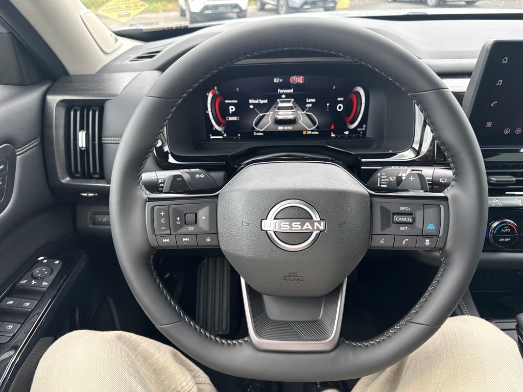 New 2026 Gray Nissan Platinum image 24