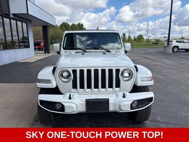 Used 2023 White Jeep Sahara image 8