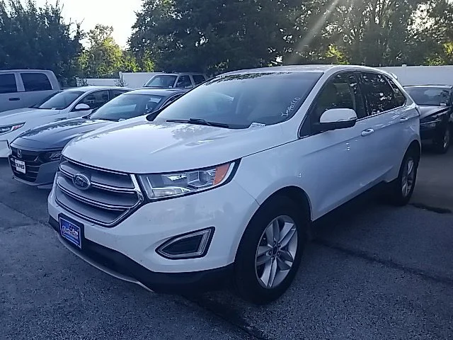 Used 2018 White Ford SEL image 18