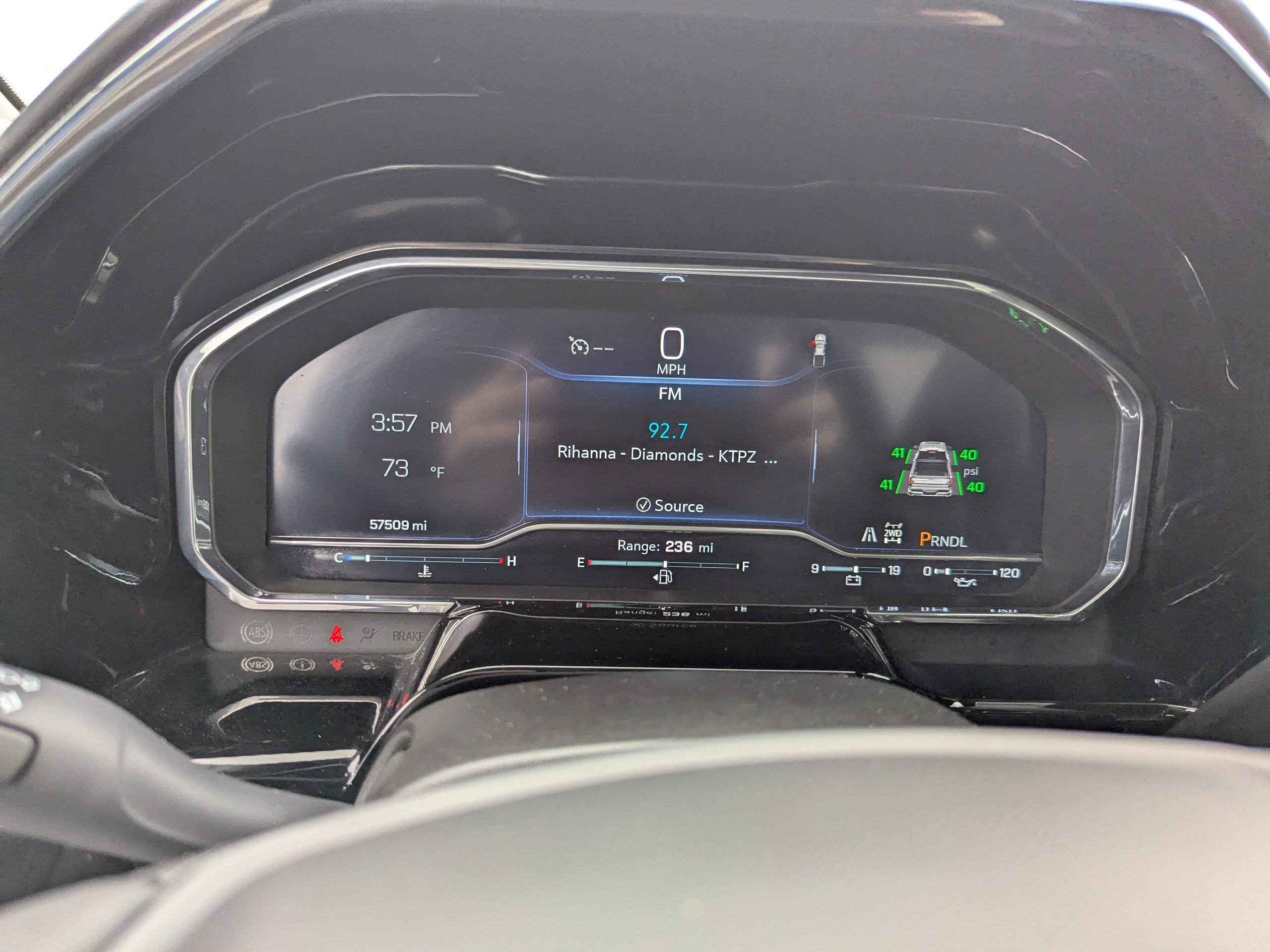2024 Chevrolet Silverado 1500 LT - Photo 18