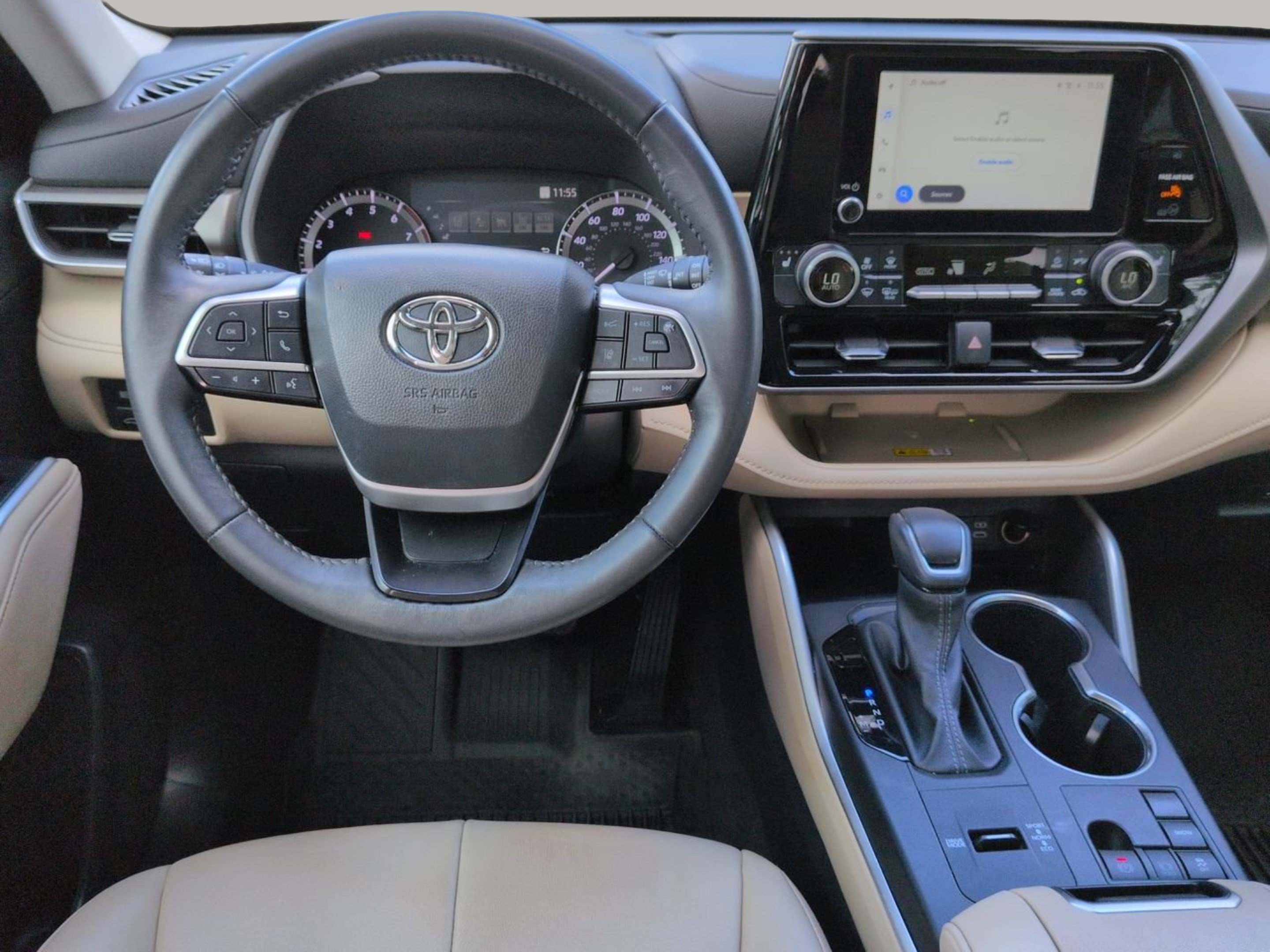 Used 2024 Pearl Toyota XLE image 21