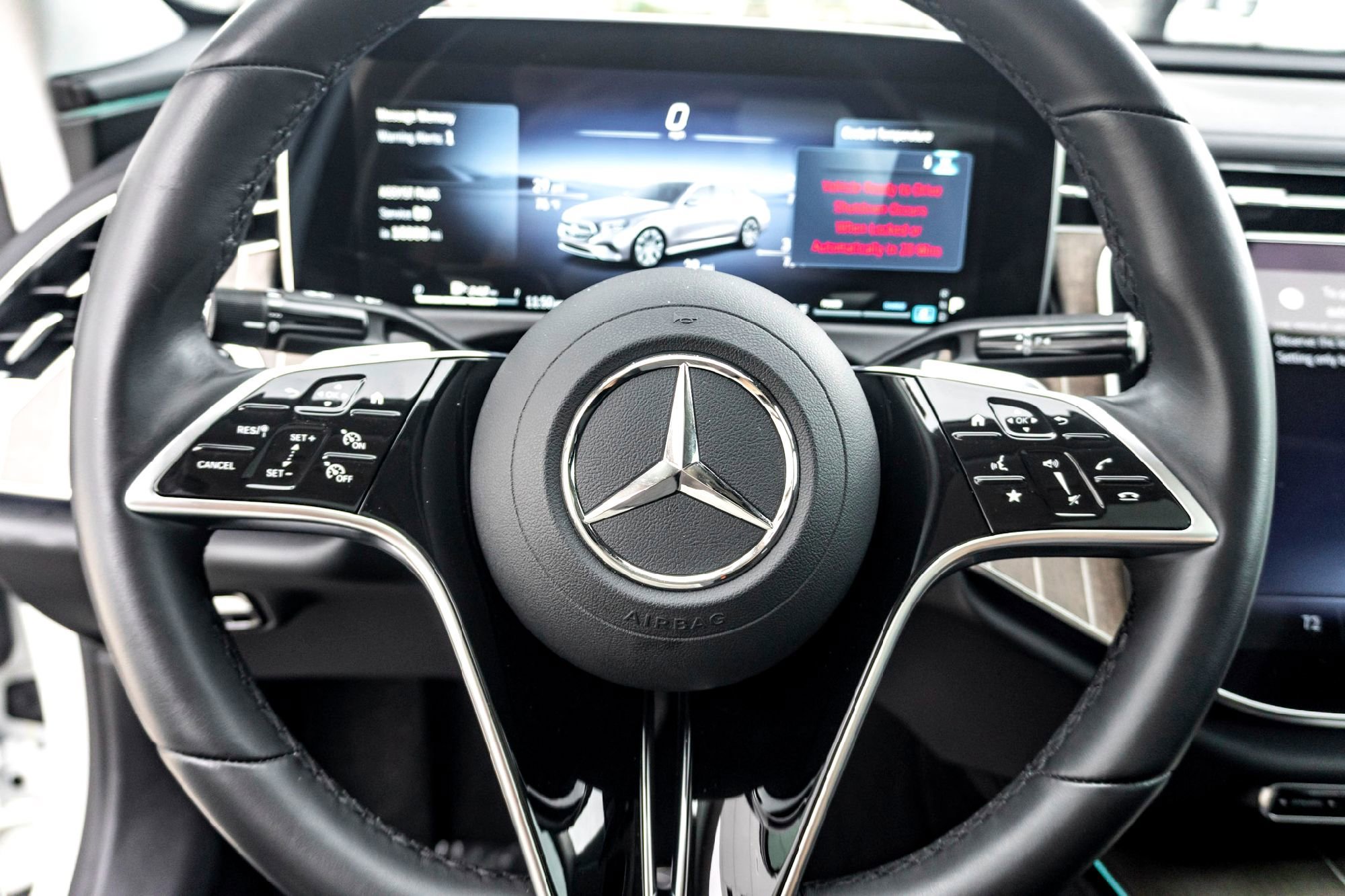 Certified Used 2025 Polar White Mercedes-Benz E 350 image 17